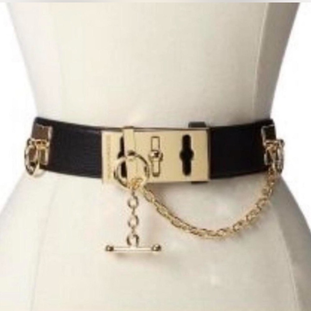 Bcbgmaxaxria rare good chain belt genuine leather chunky gold toggle